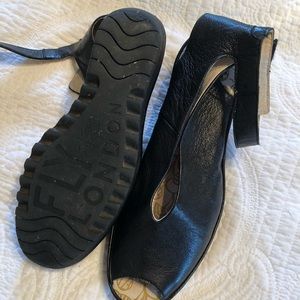 Fly London platform shoes. Barely worn. Size 42.